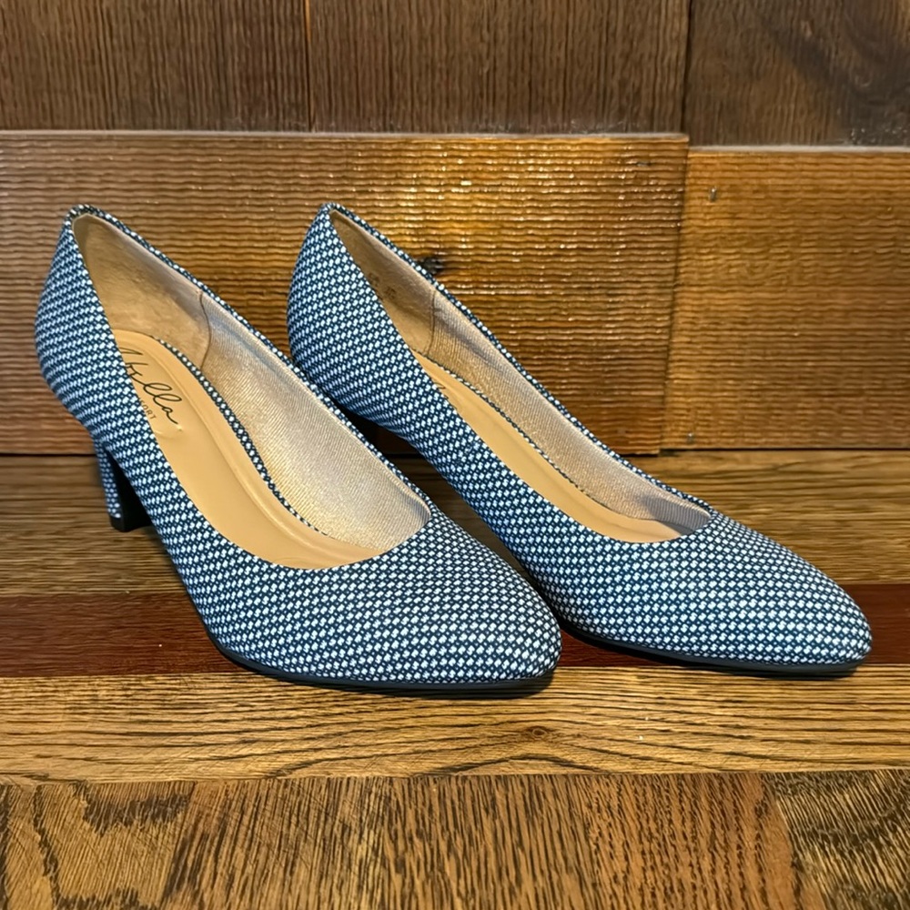 Abella true comfort heels
